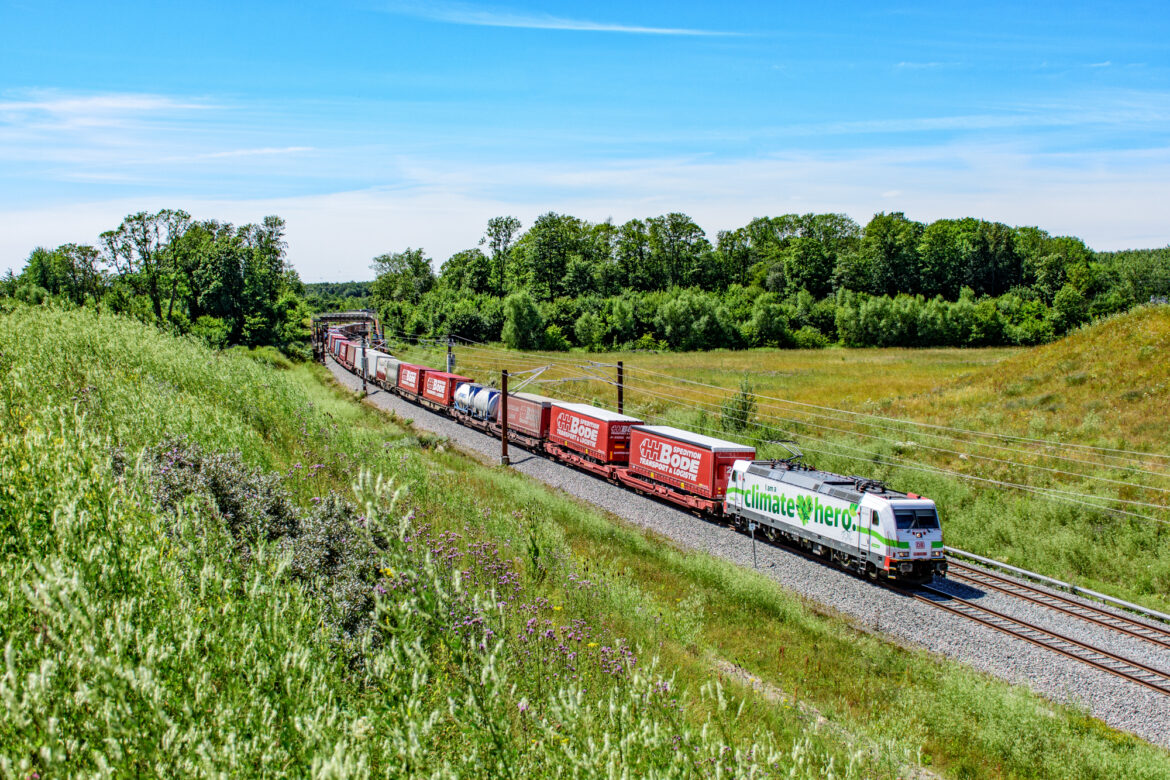Double pack from Lübeck via Hallsberg and Norrköping to Stockholm